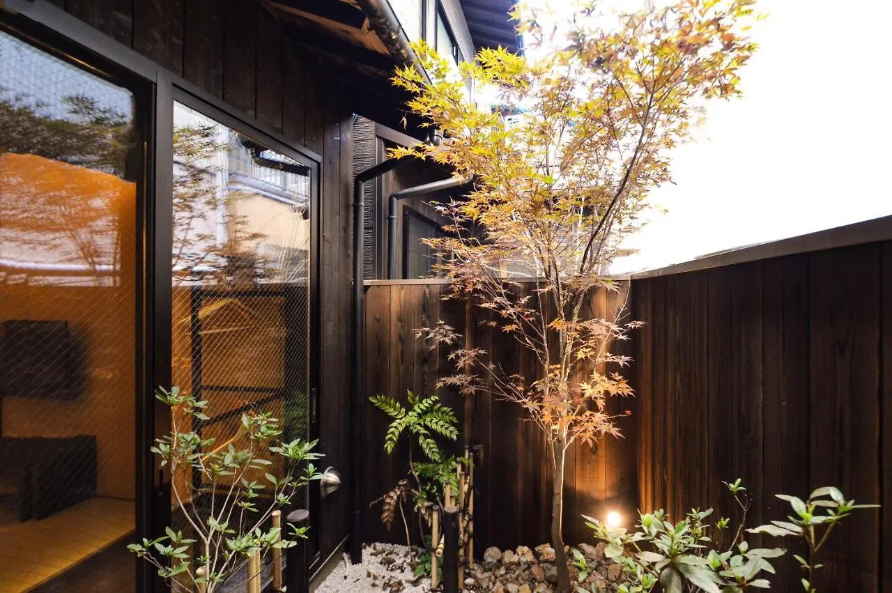 Rinn Kiyomizu Gojo Machiya Kyoto Japan